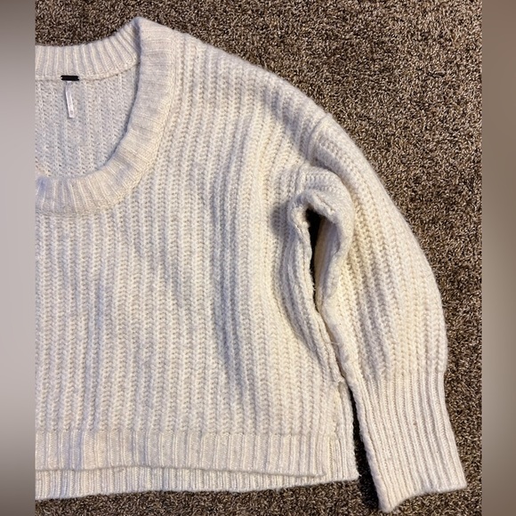 Free People Blue Bell V-Neck Sweater Creamy White Size XS - Picture 7 of 11
